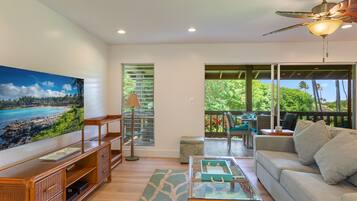 Condo, 3 Bedrooms | Living area | Smart TV