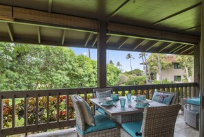 Appart'hôtel, 3 chambres | Restauration extérieure