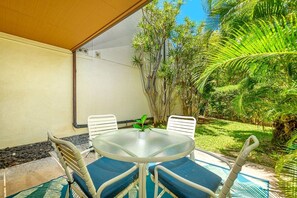 Condo, 1 phòng ngủ | Khu ẩm thực ngoài trời
