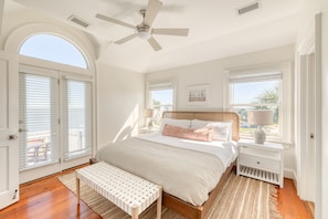 6 bedrooms, iron/ironing board, free WiFi, bed sheets