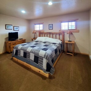 Enkeltrom, 1 kingsize-seng med sovesofa | Individuelt dekorert, individuelt innredet og wi-fi (inkludert)