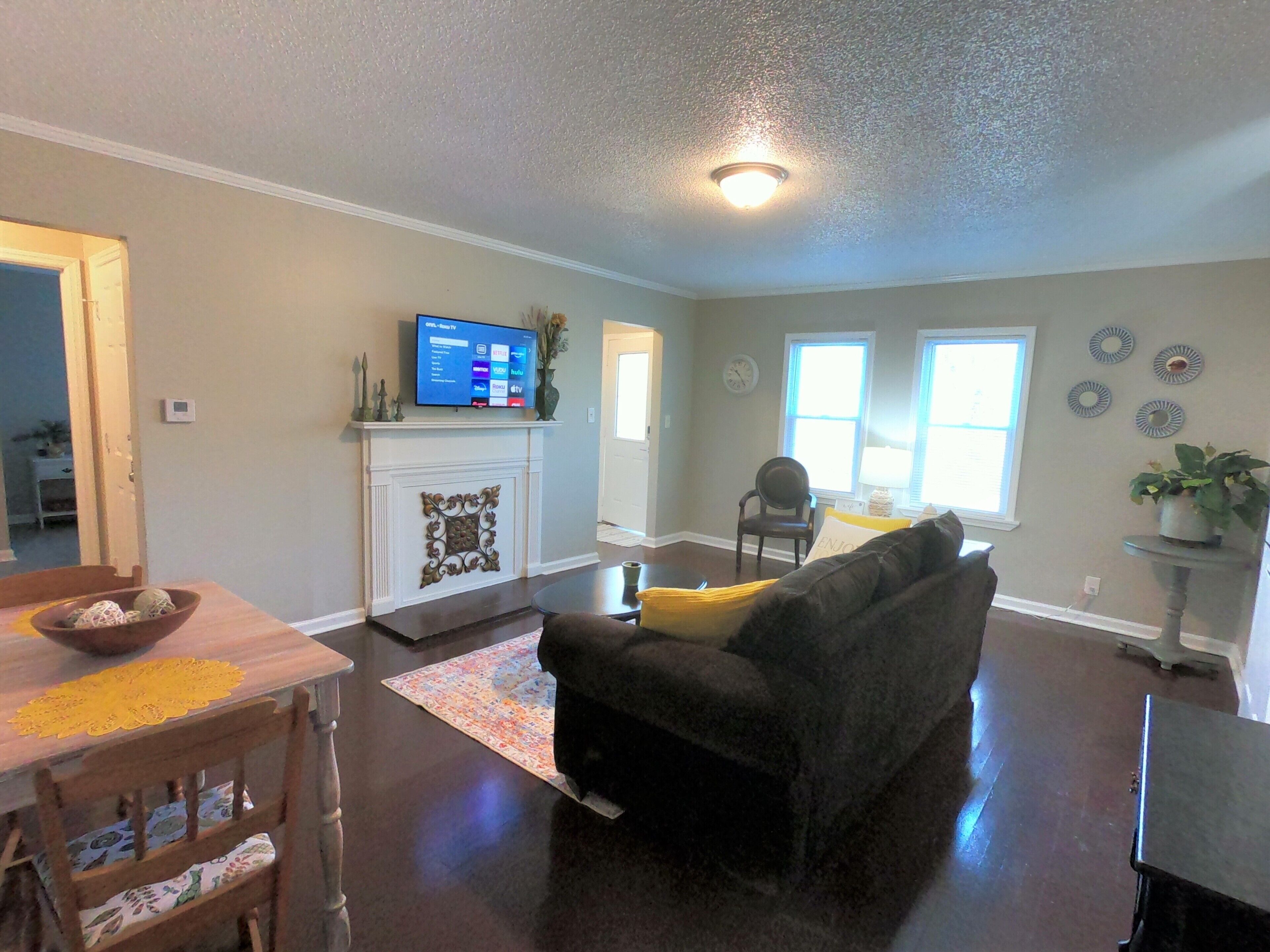 Stay at The Canary - Remodeled 9 Min to DT