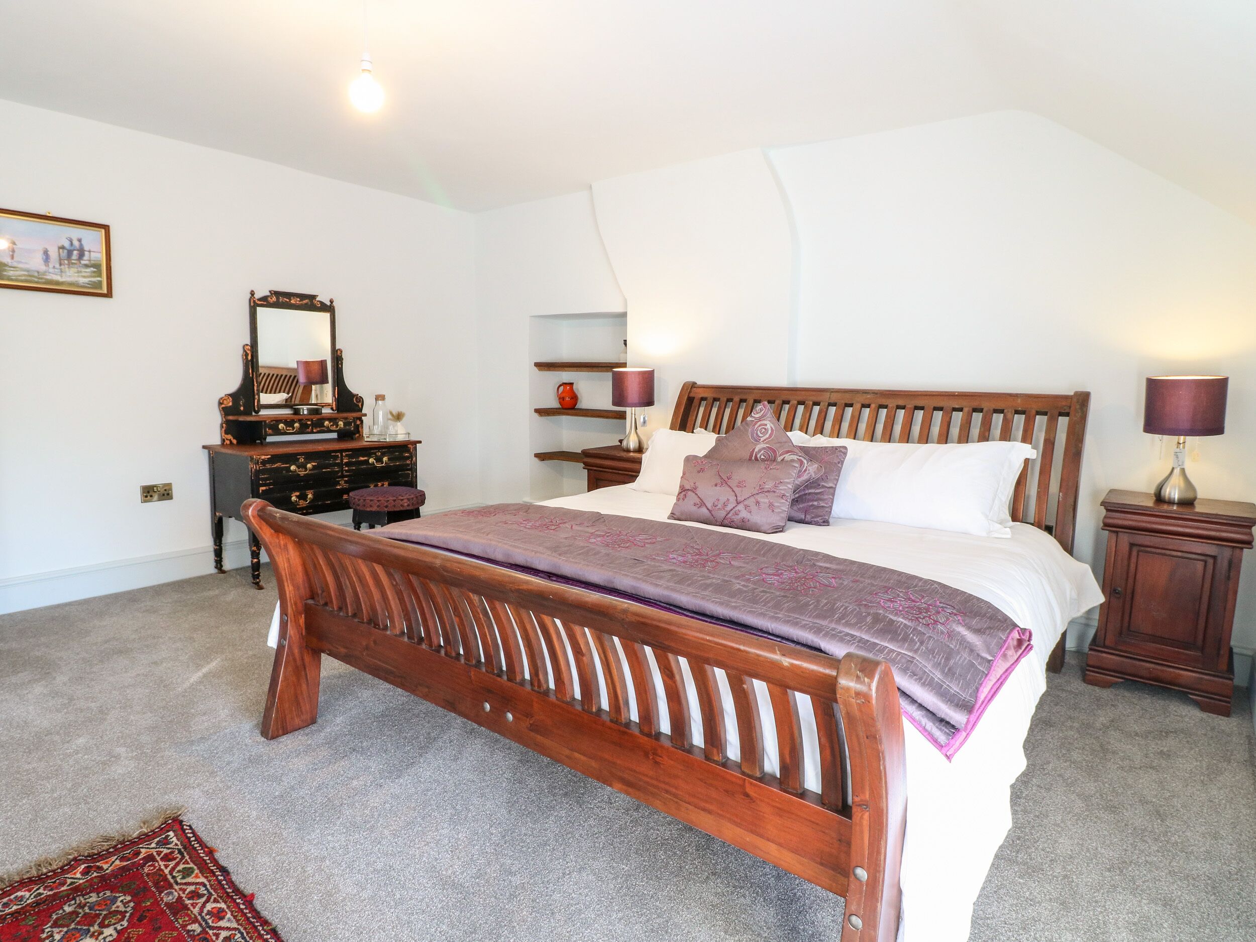 4 bedrooms, individually decorated, individually furnished, free WiFi