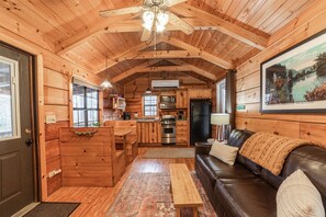 TV connectée, cheminée