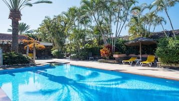 Udendørs pool, opvarmet pool