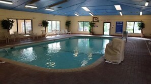 Innenpool, Außenpool