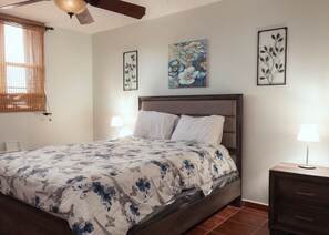 3 bedrooms, iron/ironing board, Internet, bed sheets