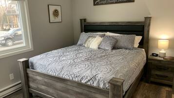 1 bedroom, desk, iron/ironing board, free WiFi