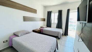 Premium bedding, down duvets, laptop workspace, free WiFi
