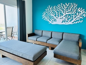 Pacifika 8013 , hermoso departamento! | Living area | 50-inch flat-screen TV with digital channels, TV - Pacifika Apartments (Mazatlán)