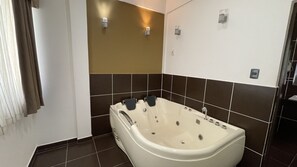Bathroom - Hotel Terramia (Santa Cruz)