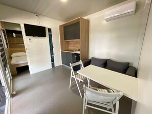 Interior - D&I mobile home - Mobile Home with Terrace (Privlaka)