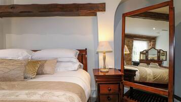 2 bedrooms, individually decorated, individually furnished, free WiFi