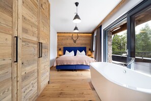 4 habitaciones, wifi gratis y ropa de cama