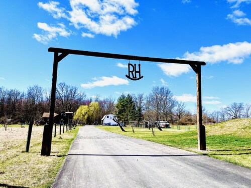 Log Cabin Farm & Gathering Space on 11Preserved Acres for your Serene Getaway