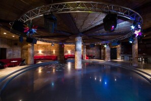 Bar (en la propiedad)