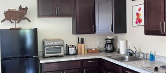 One Bedroom Apartment in Kalamazoo with View