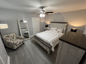 3 bedrooms, in-room safe, iron/ironing board, free WiFi