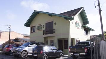 Fachada del alojamiento