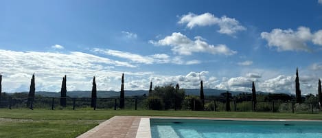 Piscina all'aperto