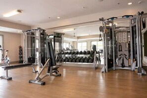 Fitness facility - Chic 2 BR experience | Midtowns BEST |FREE Parking (Atlanta)