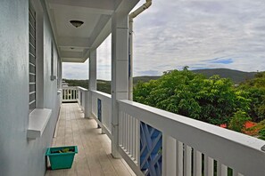 Terrace/patio - St Thomas Scotland Villa 1 (St Thomas)