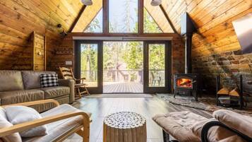 Älytelevisio, takka, DVD-soitin