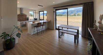 Relax in Rural Wanaka