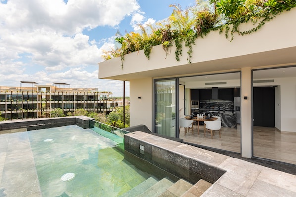 Premium-huoneisto | Terassi/patio