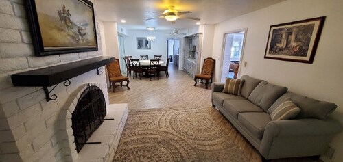 Huge 4,080 SqFt  cul-de-sac Home