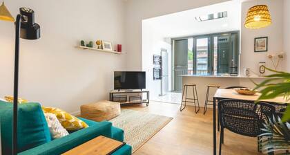 Bravissimo Pont Areny, modern 3-bedroom apartment next to the historic center