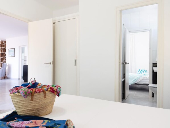 3 Schlafzimmer, Bügeleisen/Bügelbrett, Internetzugang, Bettwäsche