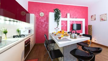 Apartment | Living area | 26-inch flat-screen TV with digital channels, TV