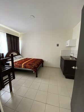 1 habitación y wifi 