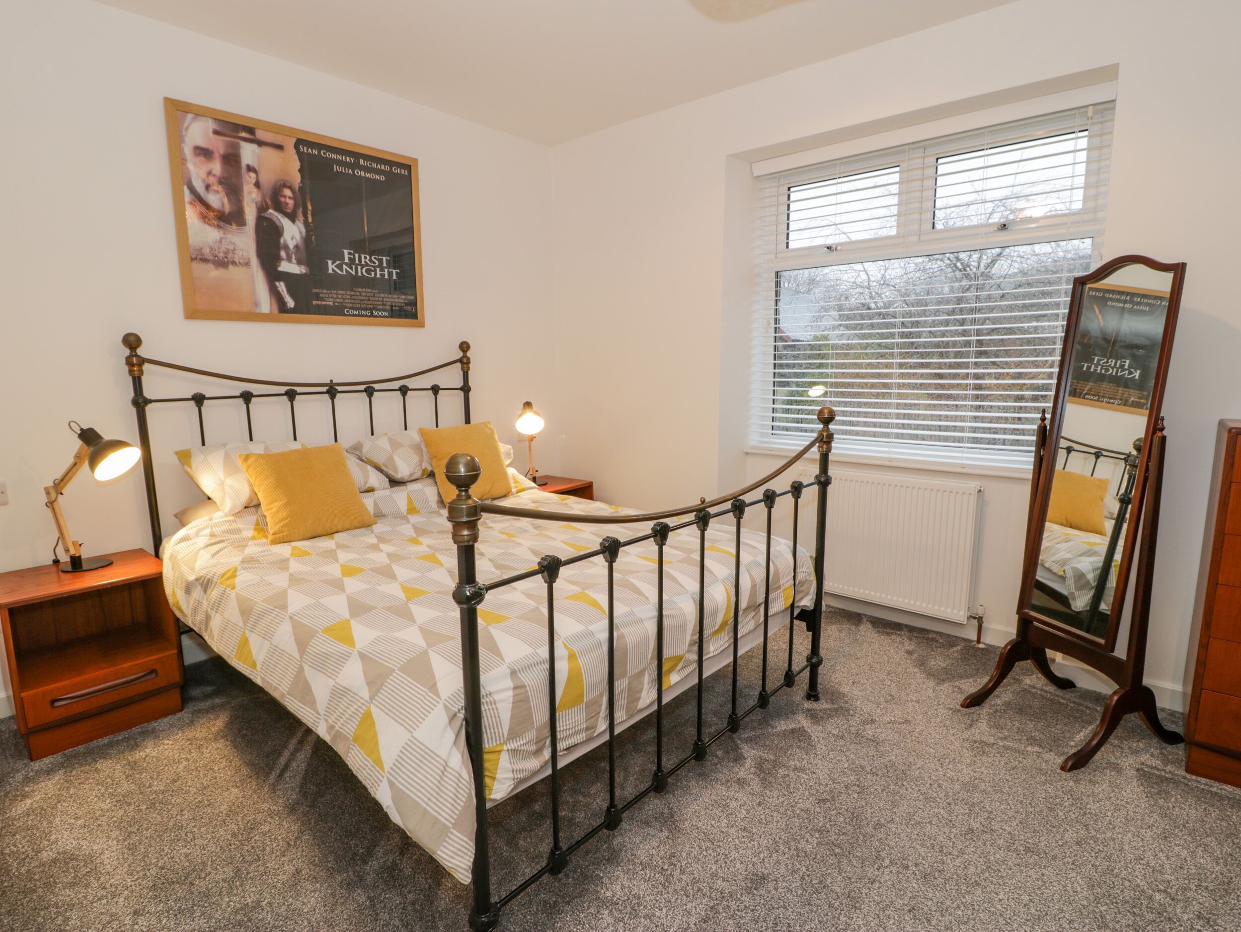 3 bedrooms, individually decorated, individually furnished, free WiFi