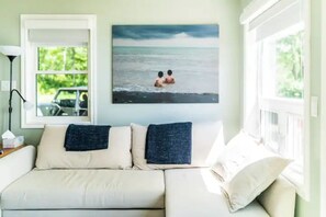 Interior - Port Talbot Shore Stay (Fingal)