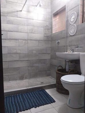 Hair dryer, towels - St Lucia Villa Mia 6 (St. Lucia)