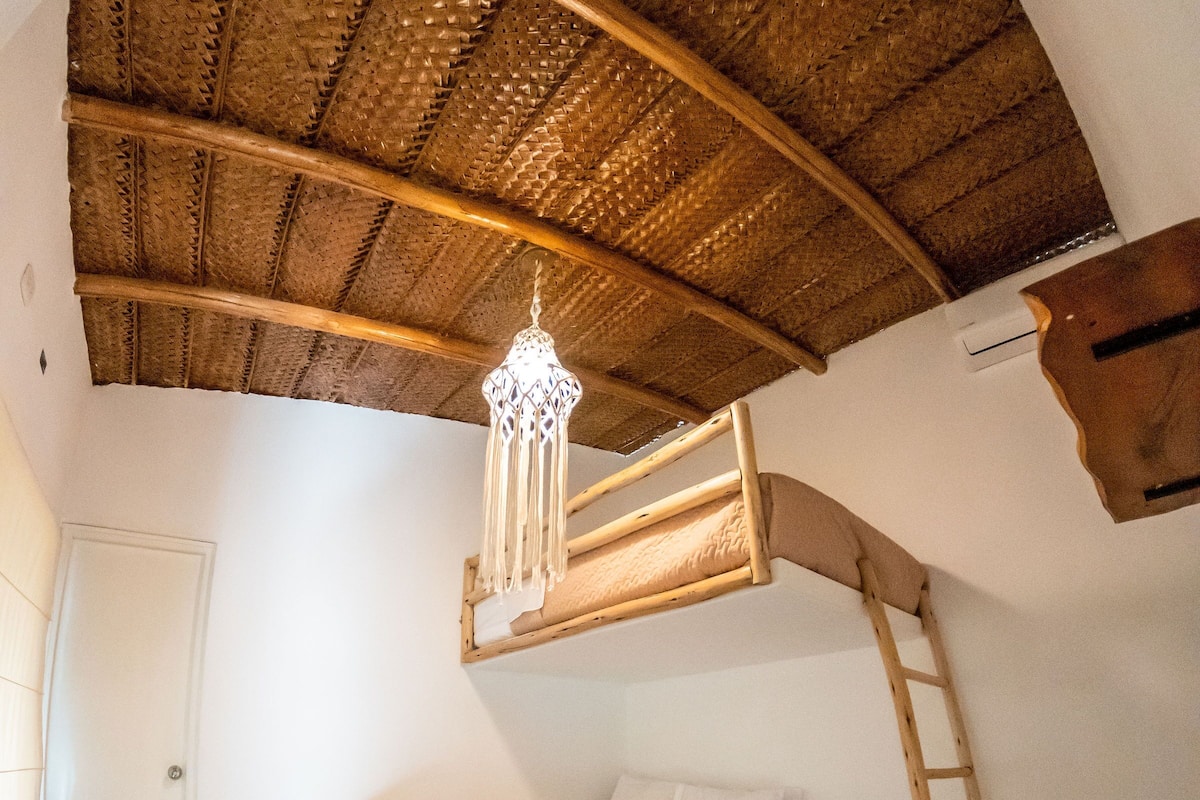 1 habitación, ropa de cama de alta calidad, minibar y wifi gratis