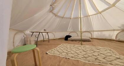 Spacious Canvas Glamping Bell Tent