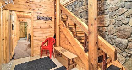 Charming Austin Cabin on 96 Acres of Land!