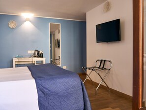 1 bedroom, in-room safe, desk, free WiFi - Spacious and Elegant Room in the Heart of Capo d'Orlando (Capo d'Orlando)