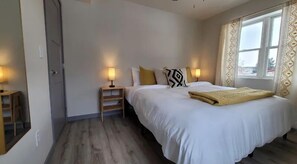 3 soverom, strykejern/-brett, reiseseng for barn og wi-fi (inkludert)