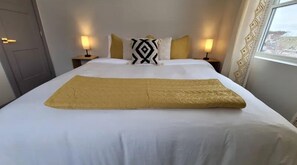 4 bedrooms, iron/ironing board, travel cot, free WiFi