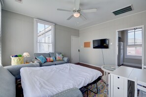 1 Schlafzimmer, Schreibtisch, Bügeleisen/Bügelbrett, kostenloses WLAN