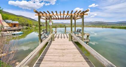 Cabin · Cozy Private Mountain Cabin on 1,000 acre property