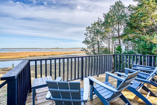 Property grounds - Ryokan - Water views, Shared Boat Launch! (Chincoteague Island)