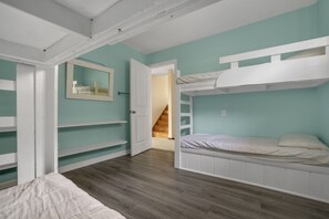 4 bedrooms, WiFi