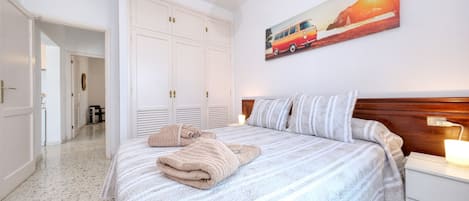 2 Schlafzimmer, Bügeleisen/Bügelbrett, Reisekinderbett, kostenloses WLAN
