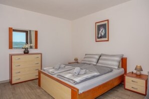 2 Schlafzimmer, WLAN, Bettwäsche