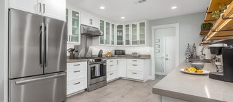 Fresno House|Pool|BBQ|Family-Friendly|Serene 3 Bed/2Bath